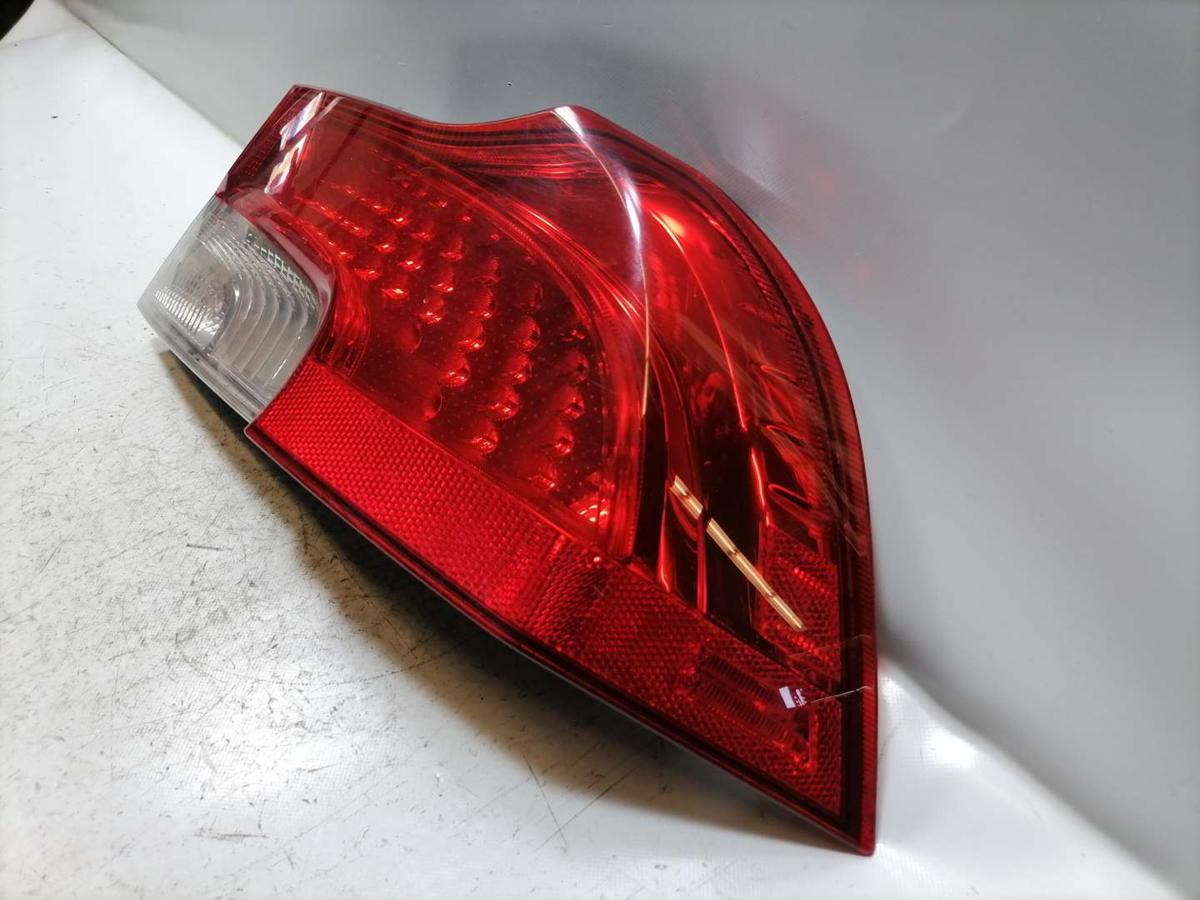 Volvo C70 2 original R&uuml;cklicht R&uuml;ckleuchte Schlussleuchte rechts LED Bj.2012